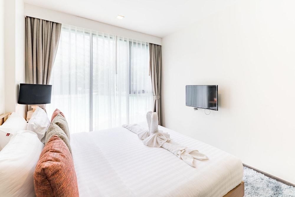 The Deck Condo Patong By Vip Esterno foto