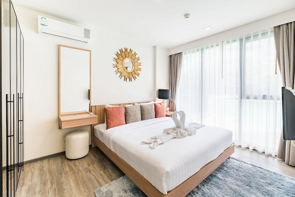 The Deck Condo Patong By Vip Esterno foto