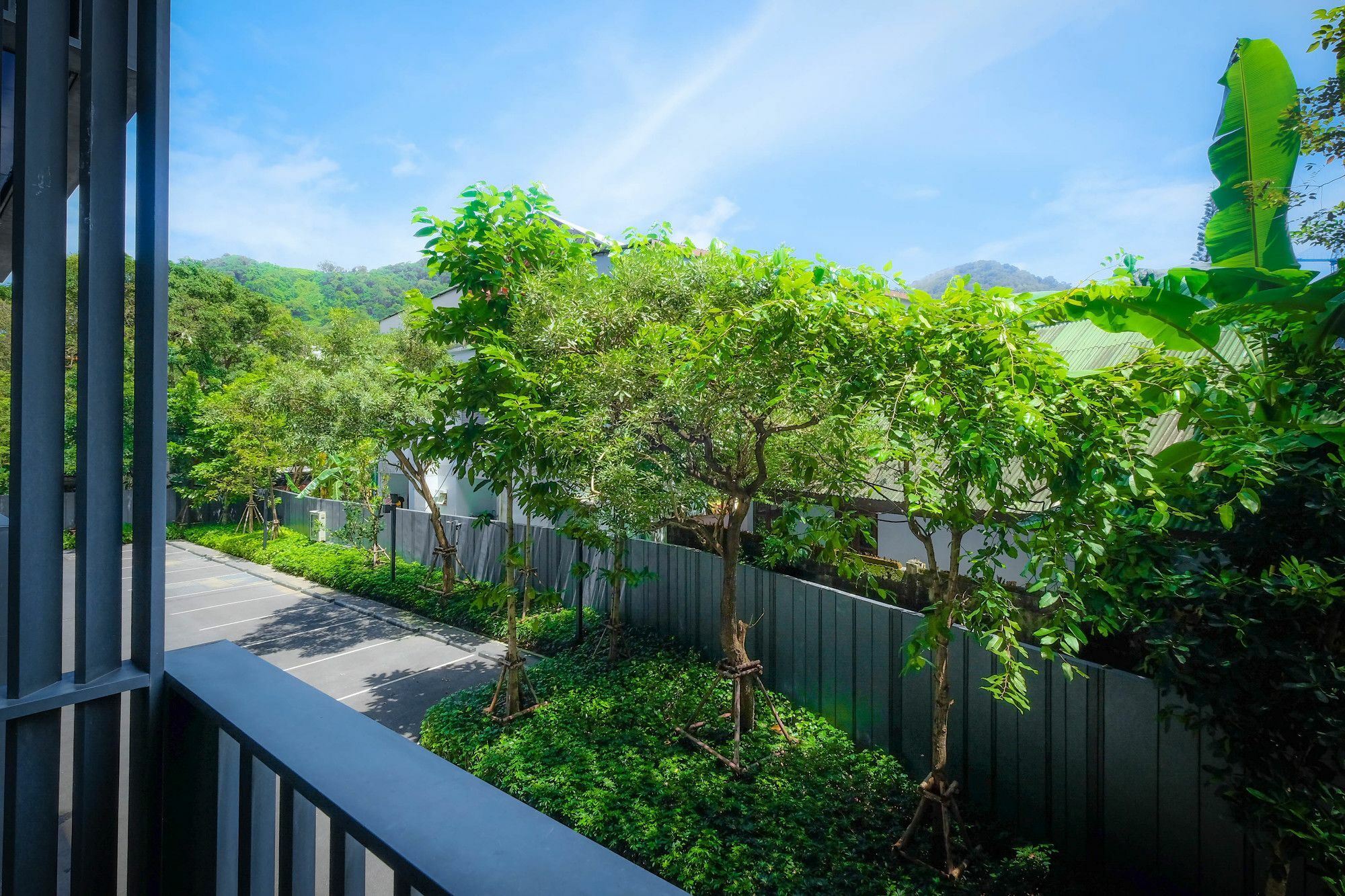 The Deck Condo Patong By Vip Esterno foto